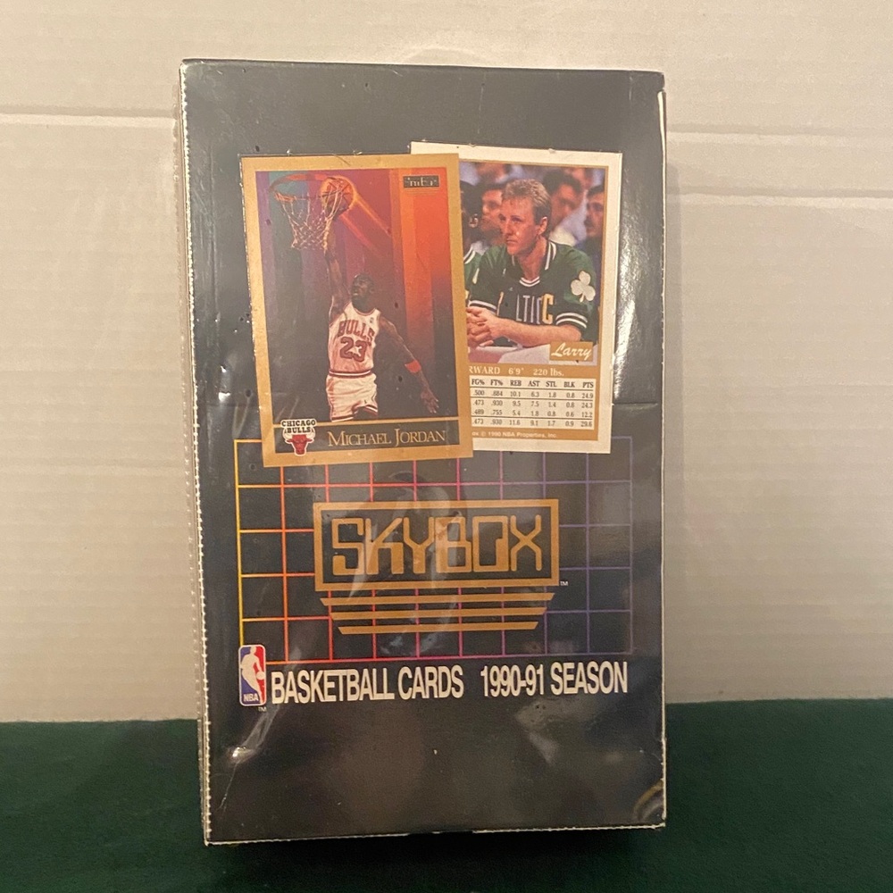 1990-91 Skybox Basketball Cards Jordon-Bird front cover Factory Sealed